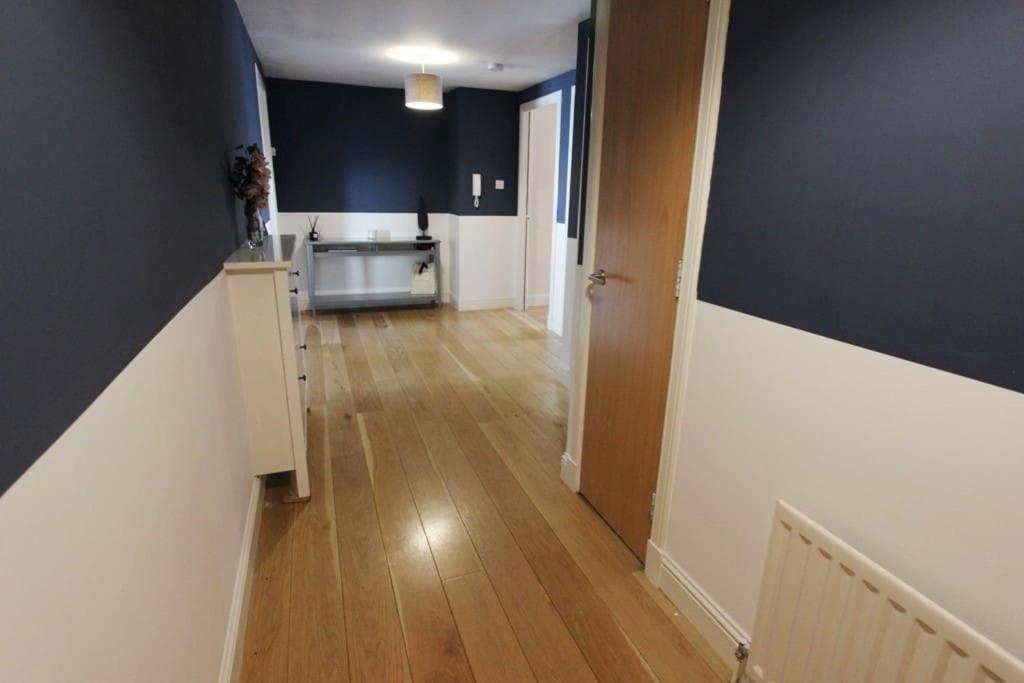 Spacious 2 Bed, 2 Bath Apartment -The Shore, Leith Edinburg Exteriör bild