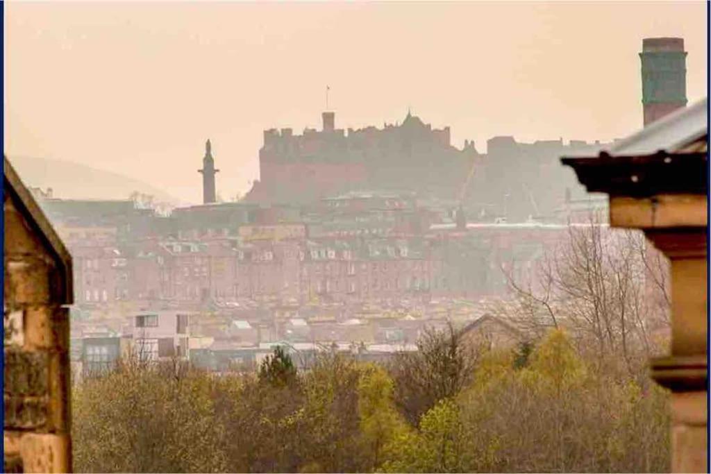 Spacious 2 Bed, 2 Bath Apartment -The Shore, Leith Edinburg Exteriör bild